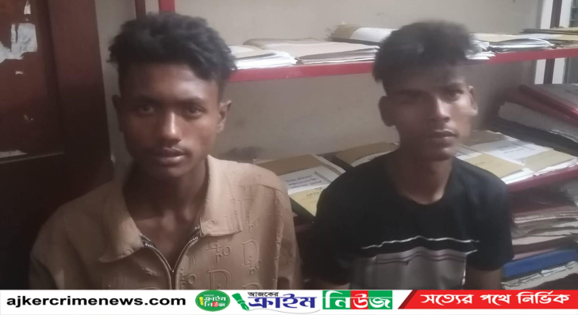 দর্শনার ভুট্টা ক্ষেতে নাবালিকাকে ধর্ষণ, ভিডিও ধারণ ও ফেবুতে প্রচারে ২ জন আটক