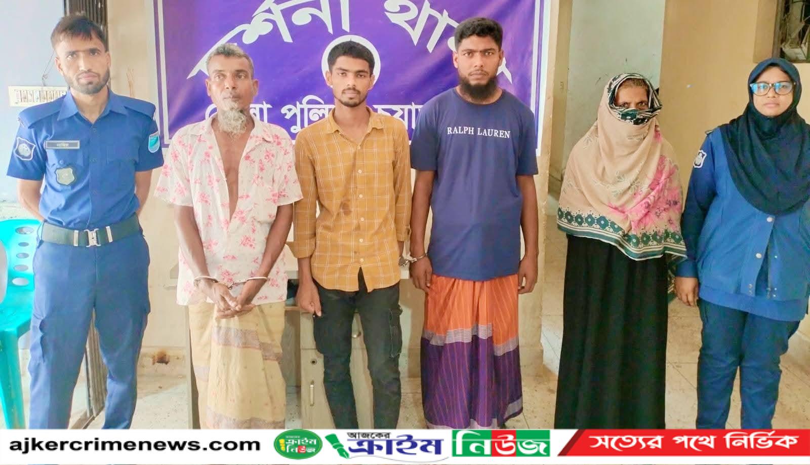 দর্শনায় ২ নারীসহ ৫ পলাতক আসামি গ্রেফতার