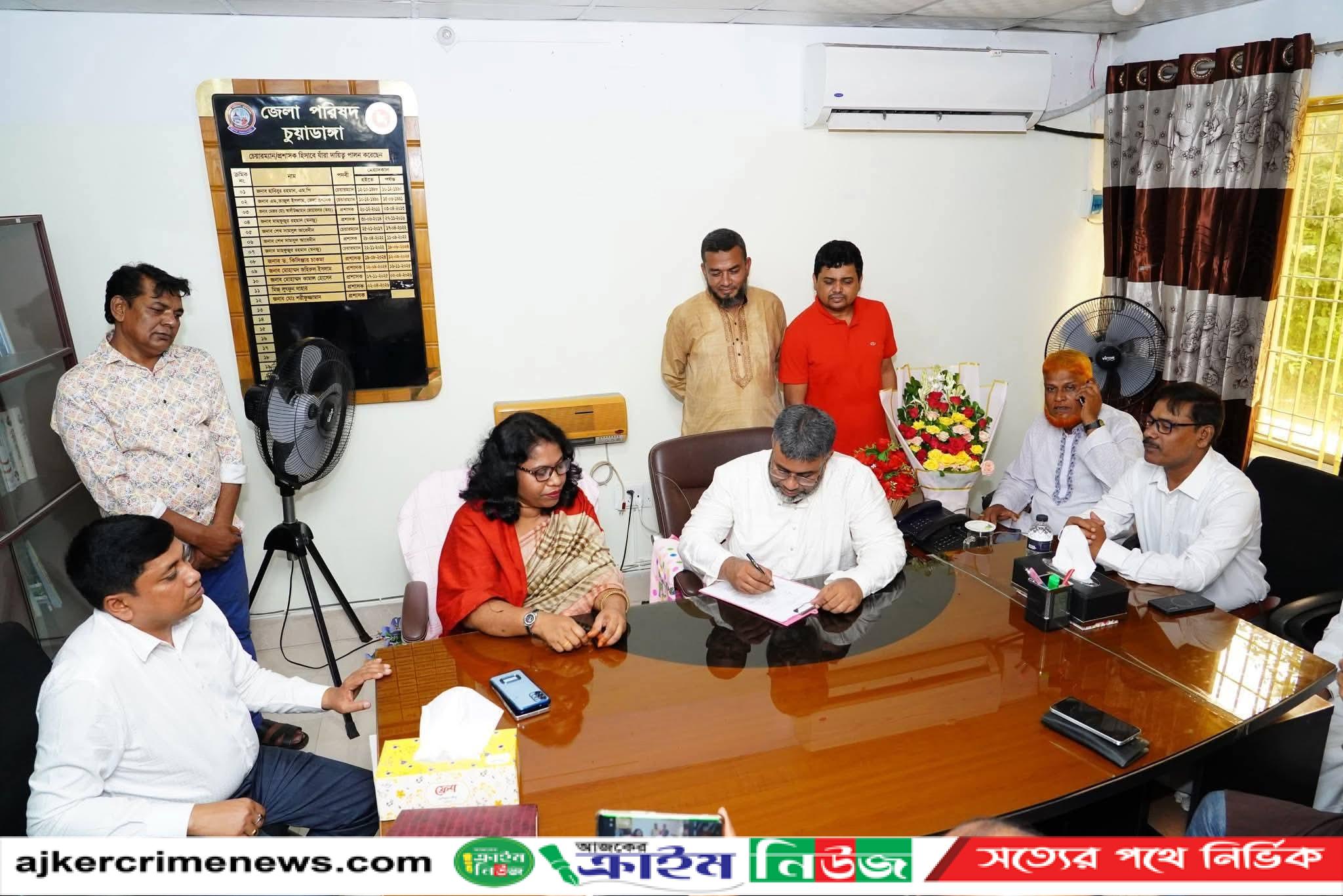 চুয়াডাঙ্গা জেলা পরিষদের প্রশাসক হিসেবে শরীফুজ্জামানের দায়িত্ব গ্রহণ